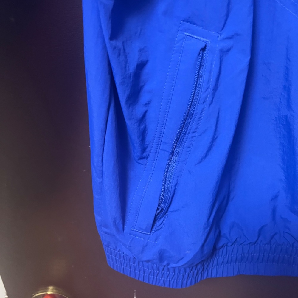 Addis’s jacket - Picture 5 of 8
